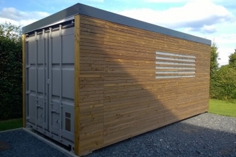 container-habillé-bois